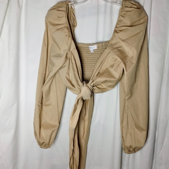 EUC Mable Angel Self Tie Front Baddie Crop LARGE Preppy Puff Sleeve Club Scandi - Picture 4 of 8